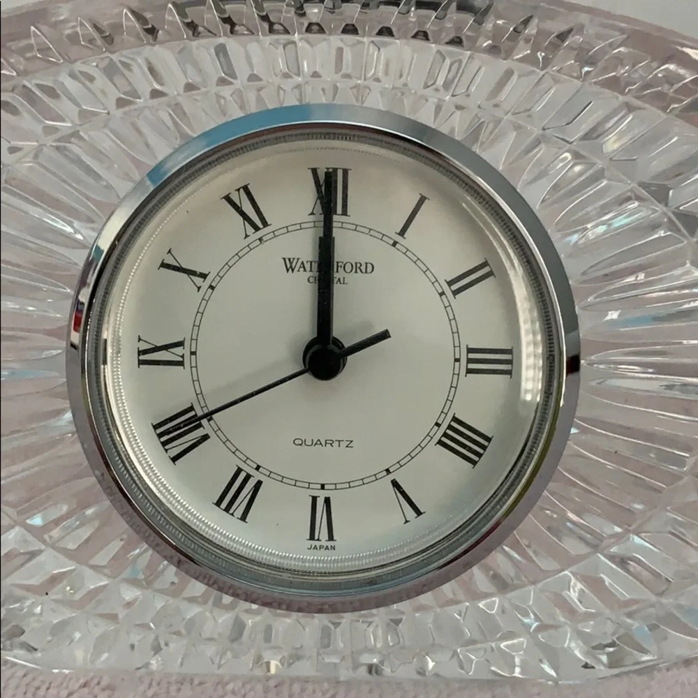 Waterford Crystal Oval Desk Clock Mantel Clock Quartz Roman Numeral Ireland